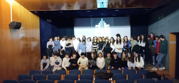 «Bólido» y «A punto», dos cortos en francés para el alumnado del Colegio «Romareda»