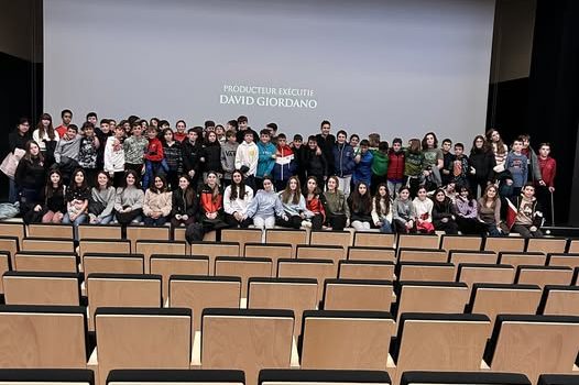 Cine inglés y francés para el alumnado del IES «Segundo de Chomón» y el CEE «Arboleda», de Teruel