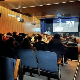 «La Traversée» emociona al alumnado del IES «Grande Covián», de Zaragoza